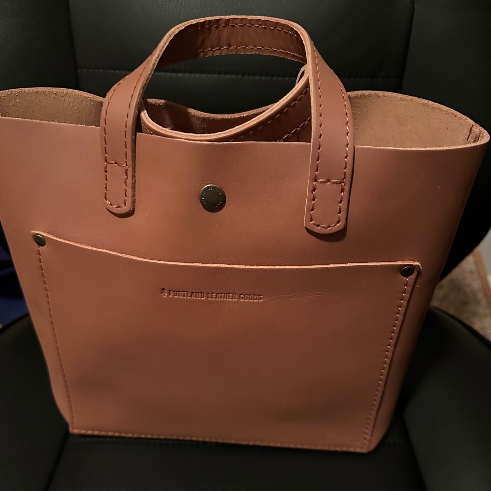 Portland Leather Brown Crossbody Bag